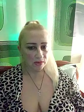 Esenia505 online show from 12-21-25, 04:03