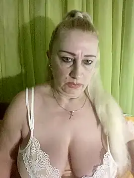Esenia505 online show from 04-28-26, 02:27