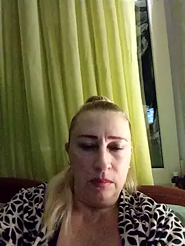 Esenia505 online show from 11-15-25, 01:37