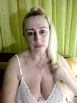 Esenia505 online show from 04-15-26, 03:49