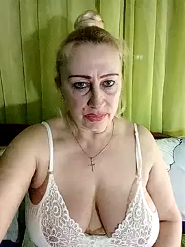 Esenia505 online show from 04-04-26, 02:45