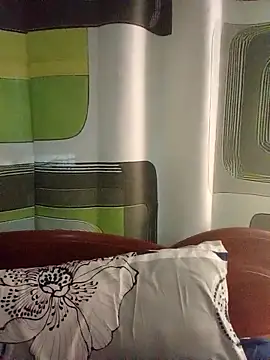 Esenia505 online show from 12-19-25, 09:22