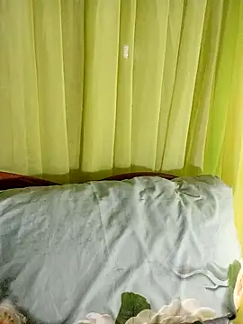 Esenia505 online show from 03-08-26, 02:42