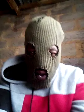 Snapshot of thickmeat47 chatting on 10-29-25, 03:55 thickmeat47 online show from 10-29-25, 03:55