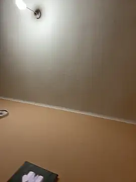 Snapshot of angelaalovee chatting on 10-28-25, 01:54 angelaalovee online show from 10-28-25, 01:54