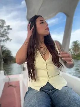 AshleyWinslow online show from 04-14-26, 08:14