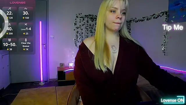 LisaCandy1 online show from 02-05-26, 01:29