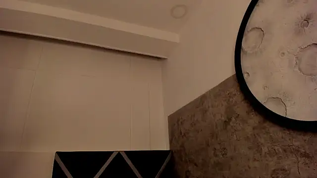 Yordan Curvyhot online show from 01-16-26, 07:51