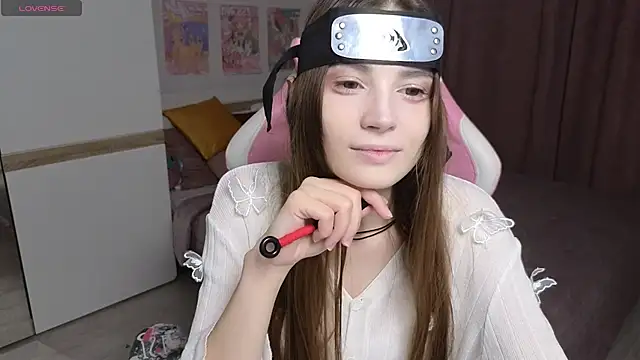 Hana Flo  online show from 11-05-25, 02:09