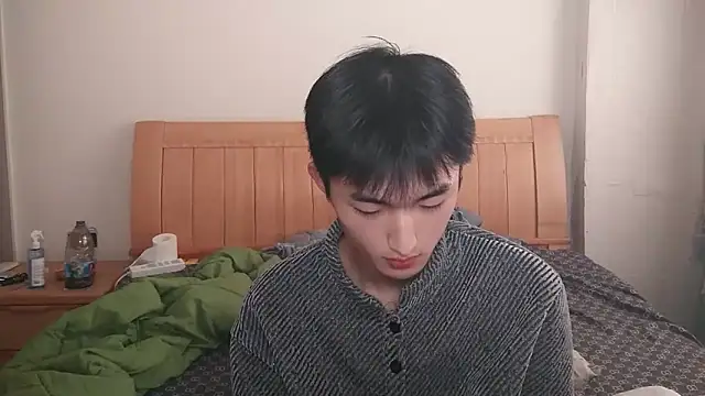 N228 online show from 12-21-25, 03:41