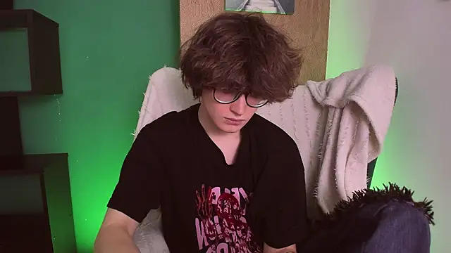 Syndy Dels online show from 02-17-26, 01:08