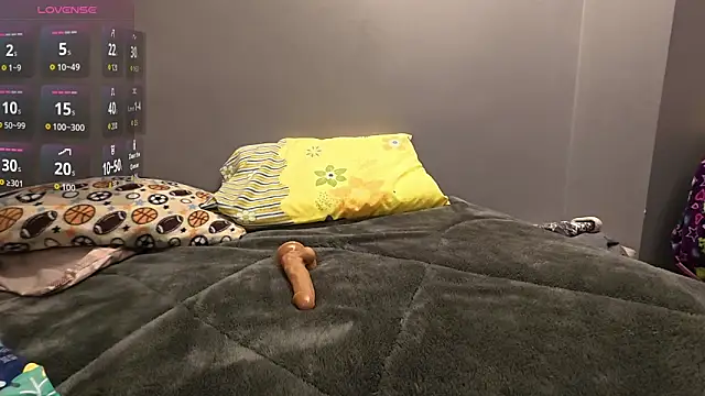 RoomHot404 online show from 03-01-26, 04:01