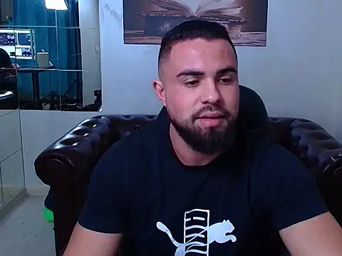 HayesWood online show from 12-23-25, 05:40