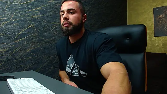 HayesWood online show from 11-13-25, 05:55