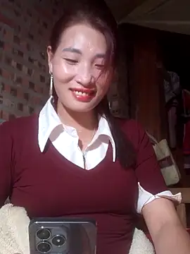 Snapshot of HGiasexy69 chatting on 12-18-25, 01:04 HGiasexy69 online show from 12-18-25, 01:04