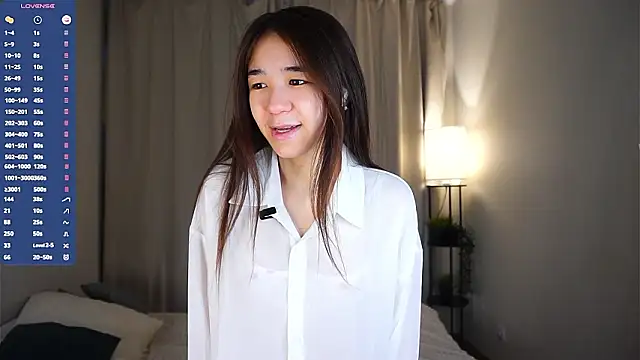 Snapshot of KiraAbling chatting on 01-18-26, 05:55 KiraAbling online show from 01-18-26, 05:55