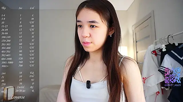 Snapshot of KiraAbling chatting on 01-10-26, 05:58 KiraAbling online show from 01-10-26, 05:58