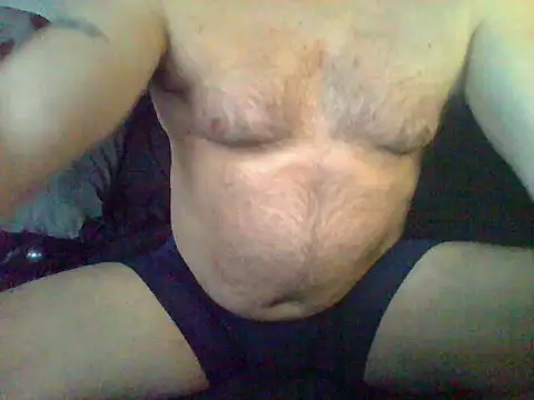 Snapshot of neomatrixred chatting on 10-28-25, 05:56 neomatrixred online show from 10-28-25, 05:56