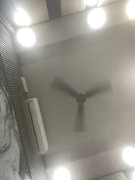 Snapshot of Heena_Sharma982 chatting on 03-06-26, 07:42 Heena Sharma982 online show from 03-06-26, 07:42