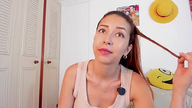 julialex  online show from 12-03-25, 08:52