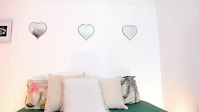 julialex  online show from 03-05-26, 06:59