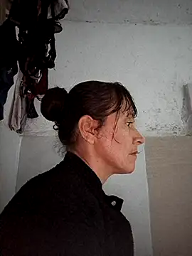 Dirty-Mature-XXX online show from 01-08-26, 06:30