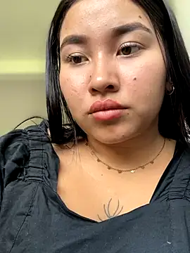 Vickybon online show from 12-15-25, 05:08