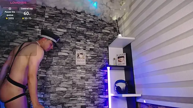 Snapshot of Saturo-Gojo- chatting on 10-29-25, 11:03 Saturo-Gojo- online show from 10-29-25, 11:03