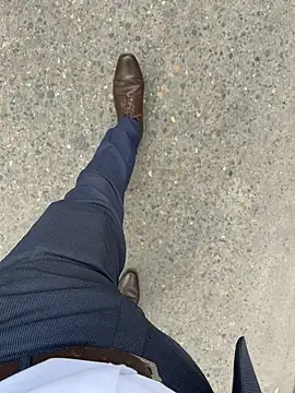 Snapshot of LeoBlaze13 chatting on 10-30-25, 08:17 LeoBlaze13 online show from 10-30-25, 08:17