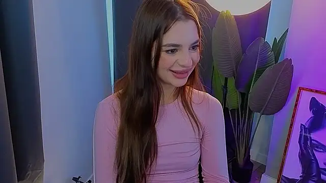 LauraHansil online show from 04-06-26, 04:46