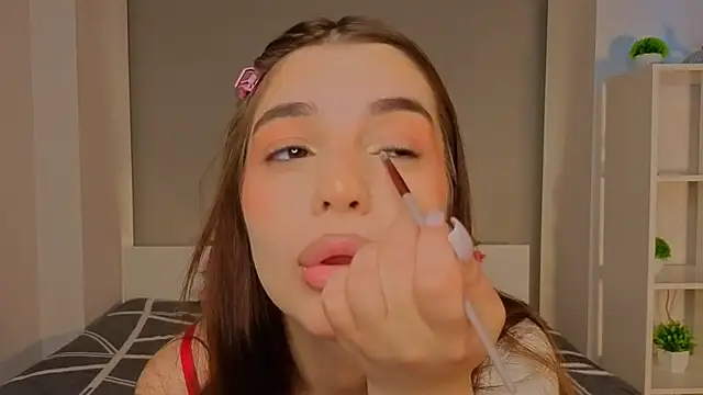 LauraHansil online show from 02-07-26, 06:32