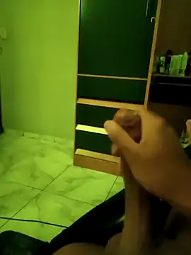 Snapshot of secretnovin7 chatting on 01-17-26, 02:37 secretnovin7 online show from 01-17-26, 02:37