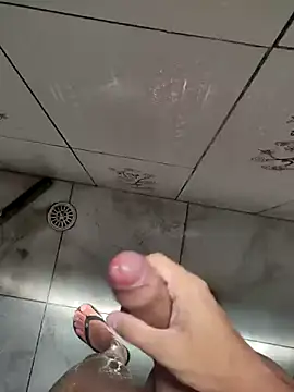 Snapshot of secretnovin7 chatting on 01-12-26, 04:36 secretnovin7 online show from 01-12-26, 04:36