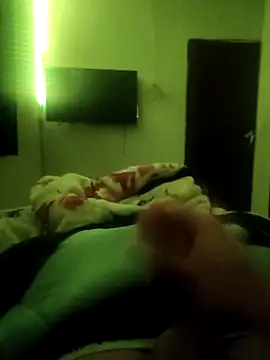 Snapshot of secretnovin7 chatting on 11-11-25, 07:52 secretnovin7 online show from 11-11-25, 07:52