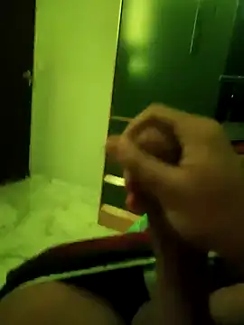 Snapshot of secretnovin7 chatting on 11-20-25, 07:14 secretnovin7 online show from 11-20-25, 07:14