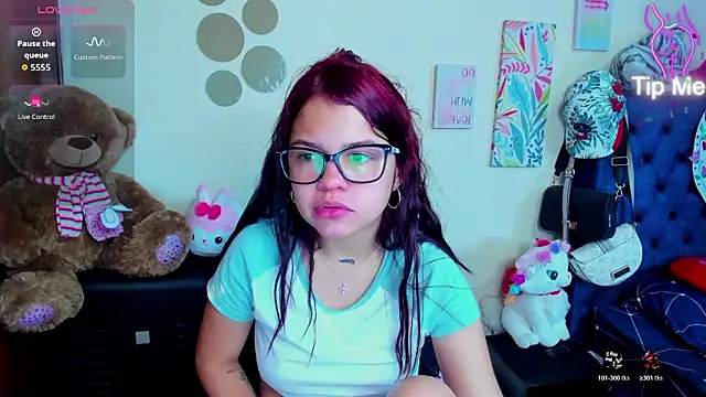 Emma boo online show from 02-11-26, 03:34