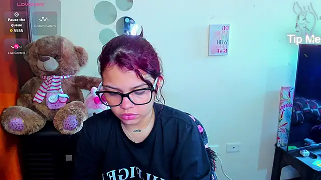 Emma boo online show from 03-01-26, 05:46