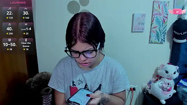 Emma boo online show from 11-02-25, 03:39