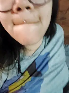 Camilu23 online show from 10-30-25, 09:01