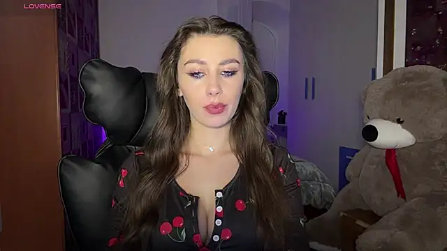 SweetCherry  N online show from 11-14-25, 10:24