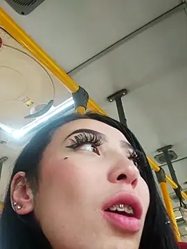 Moon And Sunn online show from 12-04-25, 07:46