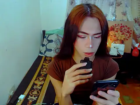 EXOTICGEORGINA online show from 12-14-25, 09:31