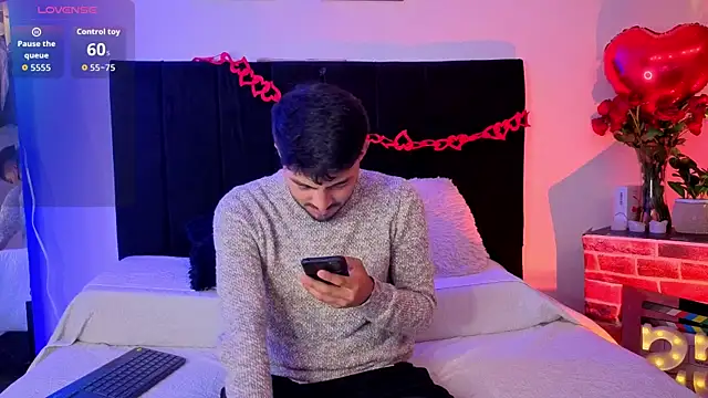 Snapshot of jaiden_thoner chatting on 02-17-26, 10:45 jaiden thoner online show from 02-17-26, 10:45