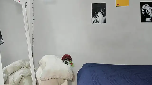 sexynova 93 online show from 02-17-26, 07:33