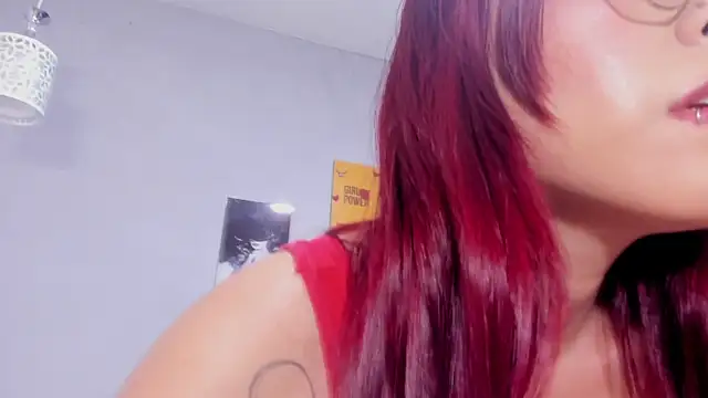 Snapshot of sexynova_93 chatting on 05-23-26, 07:24 sexynova 93 online show from 05-23-26, 07:24