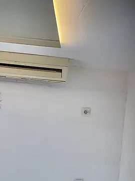 Snapshot of sabrinaneves chatting on 02-05-26, 04:25 sabrinaneves online show from 02-05-26, 04:25