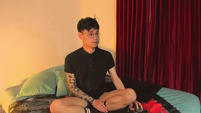 estmonnn online show from 11-05-25, 11:52