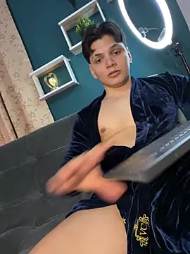 pinksmile 1 online show from 03-28-26, 03:40