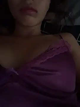 Snapshot of hottiebabe23 chatting on 01-19-26, 08:18 hottiebabe23 online show from 01-19-26, 08:18