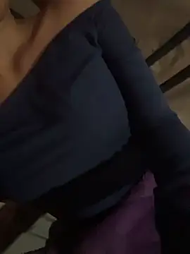 hottiebabe23 online show from 11-17-25, 01:09